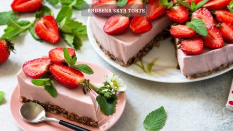 Erdbeer Skyr Torte – Low-Carb und super lecker