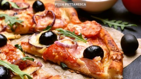 Pizza Puttanesca – würzig und lecker