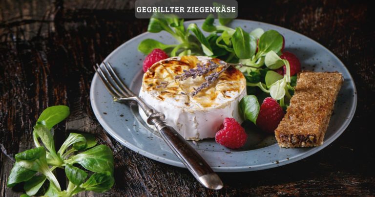 Gegrillter ziegenkäse – eine cremige salatbeilage