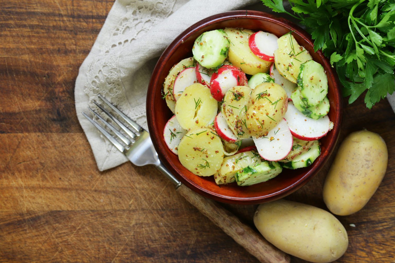 Sommerlicher Kartoffelsalat ohne Mayonnaise